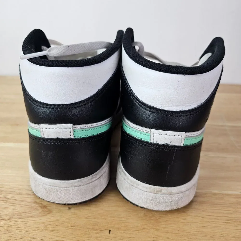 Nike Air Jordan 1 Mid Green Glow White Black DQ8426-103 Men's Size 8 Sneakers‎